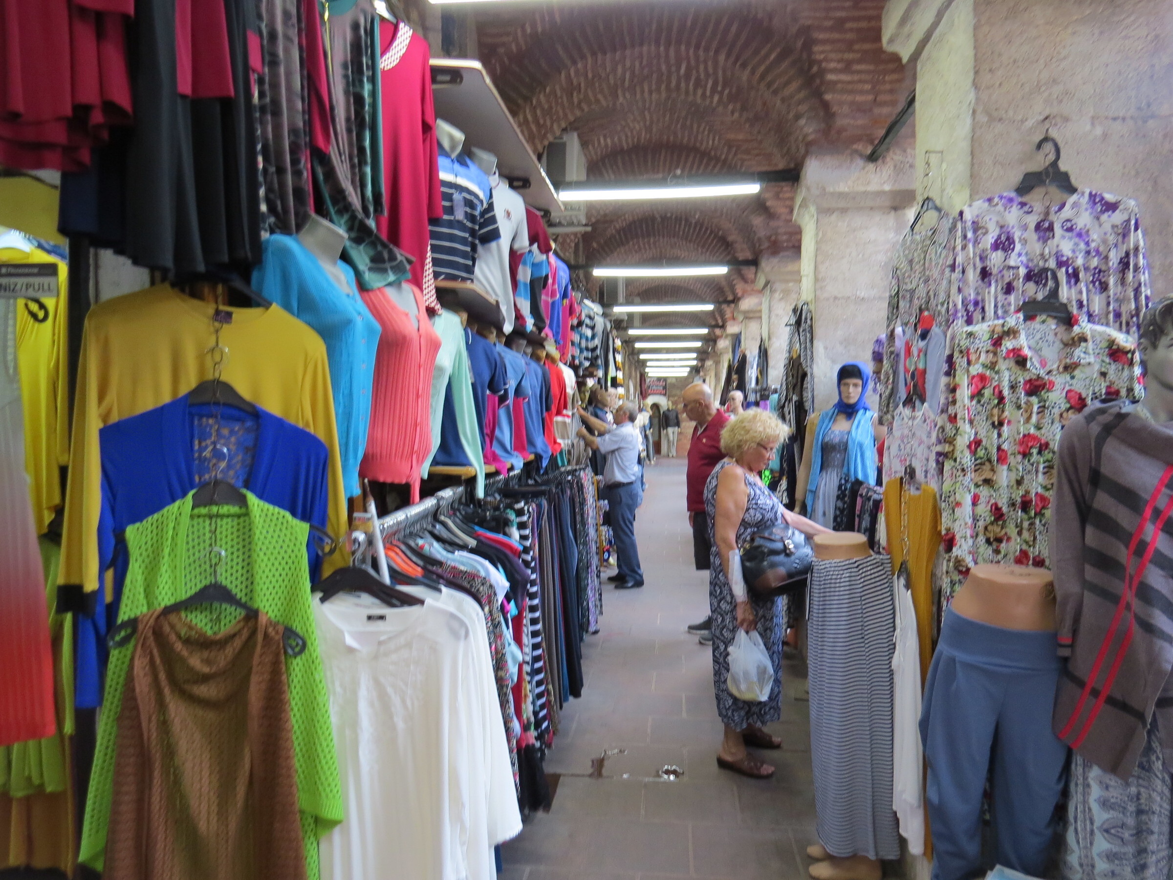 Где Можно Купить Одежду В Турции
