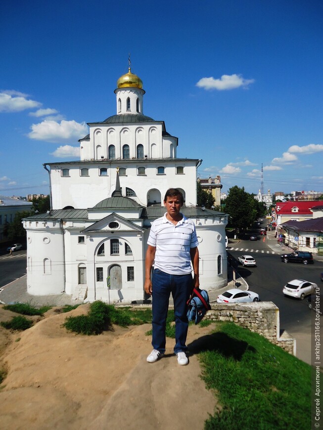 По Владимиро-Суздальской земле и ее великим памятникам старины Древней Руси.