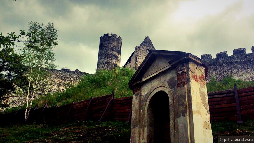 Готический замок Бездез Чехия