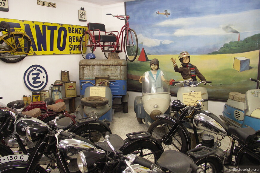 Частный музей исторических велосипедов и мотоциклов, Пршеров-над-Лабем, Чехия