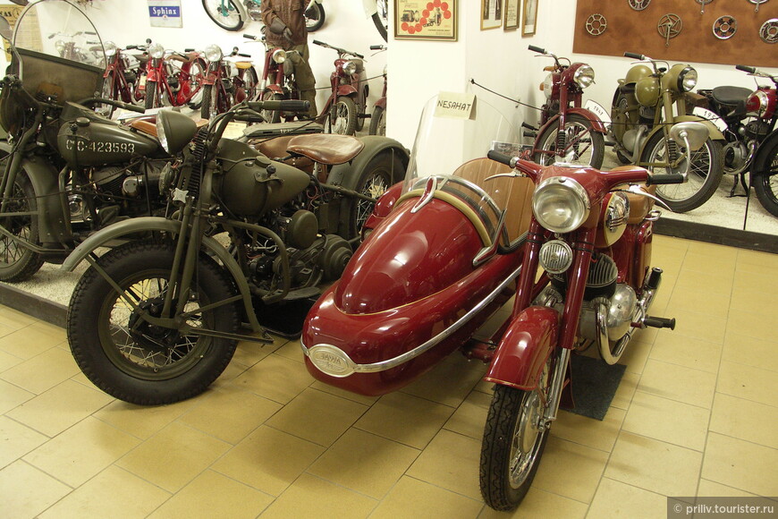 Частный музей исторических велосипедов и мотоциклов, Пршеров-над-Лабем, Чехия