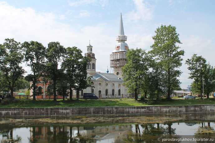 Благовещенский собор — главный храм Шлиссельбурга. Построен в 1763—1764 гг. в стиле барокко.