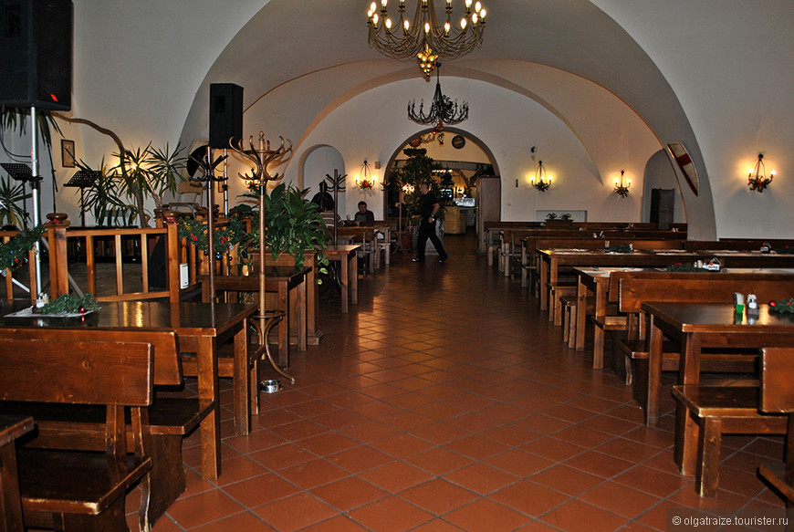 Velká klášterní restaurace...Достойнейшее место в Страхове