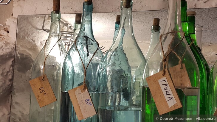 Настоящее домашнее вино в Сочи на рынке купить невозможно!