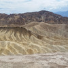 Национальный Парк Долина Смерти — это безжизненная межгорная впадина длиной около 225 километров, расположенная в пустыне Мохаве