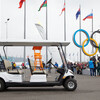 Электрокар для передвижения по Олимпийскому парку