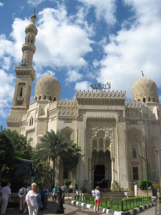 Самая красивая мечеть города Эль-Мурси Абуль Аббас (фото из интернета)