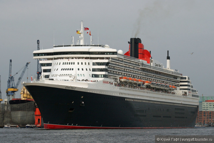 Светопредставление в Гамбургском порту: Докование одного из самых длинных в мире пассажирских судов