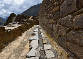 Ольянтайтамбо — неприступная крепость Перу