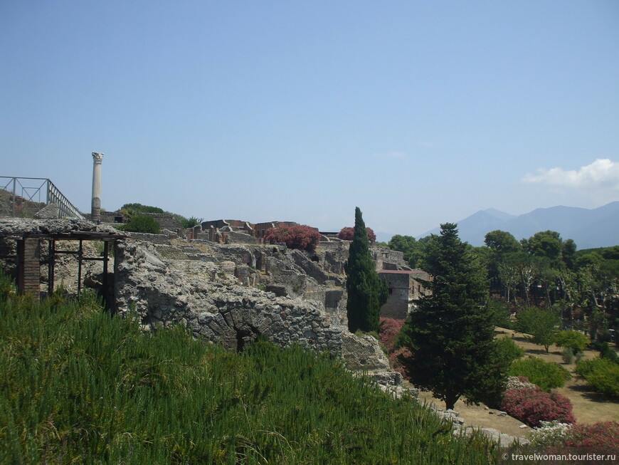 Помпеи...город-призрак, город-история, город - легенда