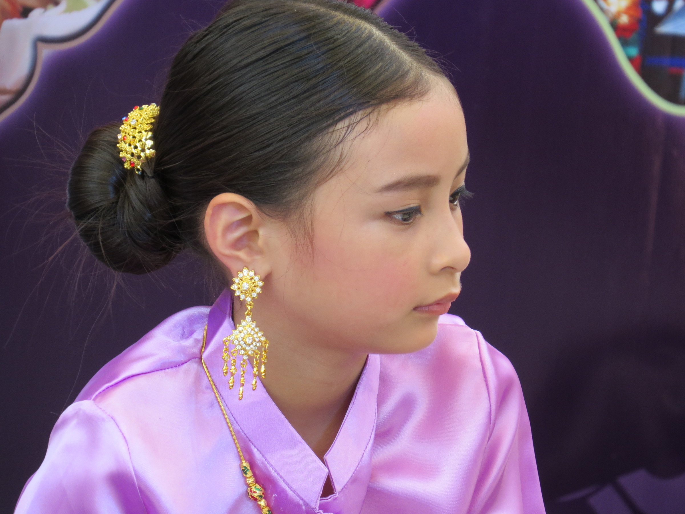 Юные тайцы. Тайцы девочки маленькие. Принцесса Тайланда юная. Таиландские девочки маленькие. Маленькая тайская девочка.