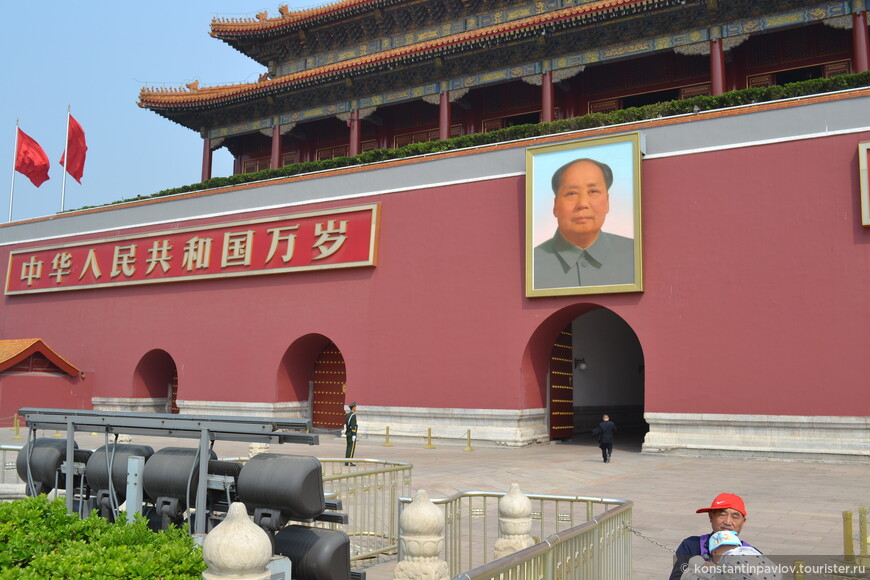 Тяньаньмэнь — неспокойная площадь у ворот Небесного Спокойствия