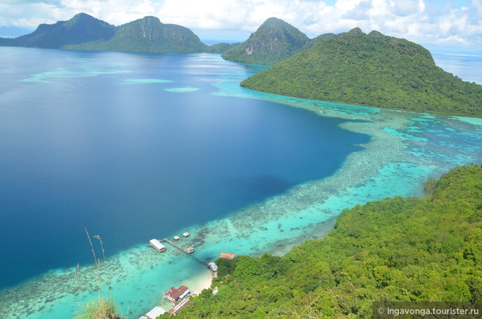 Вид из острова Бохей Дуланг ( Bohey Dulang )