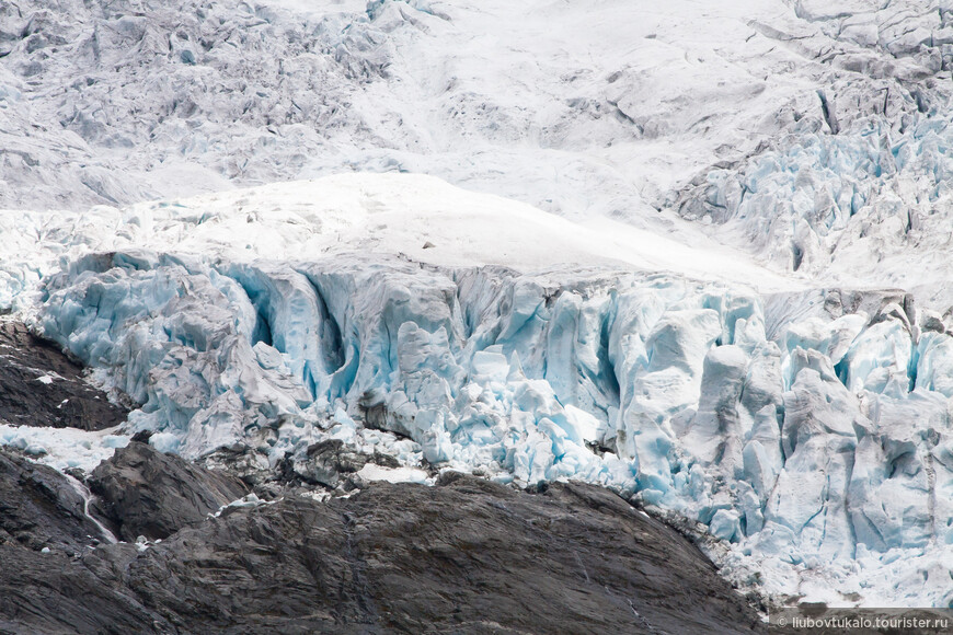 Кусочек огромного норвежского ледника Йостедалсбреен
