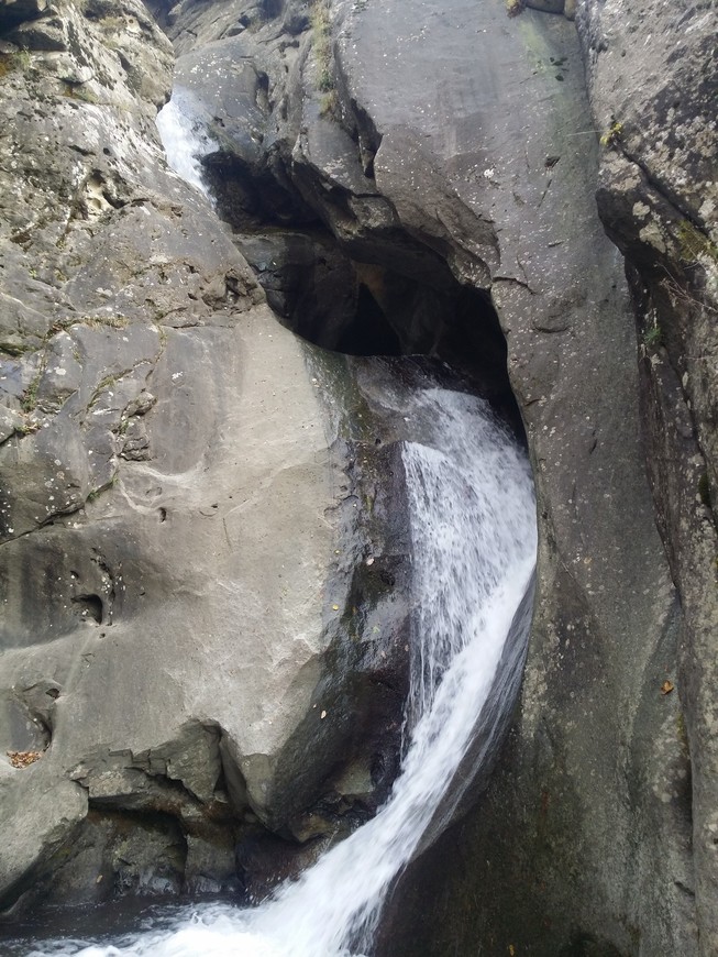 Шпичатский поток, водопад Сказка.