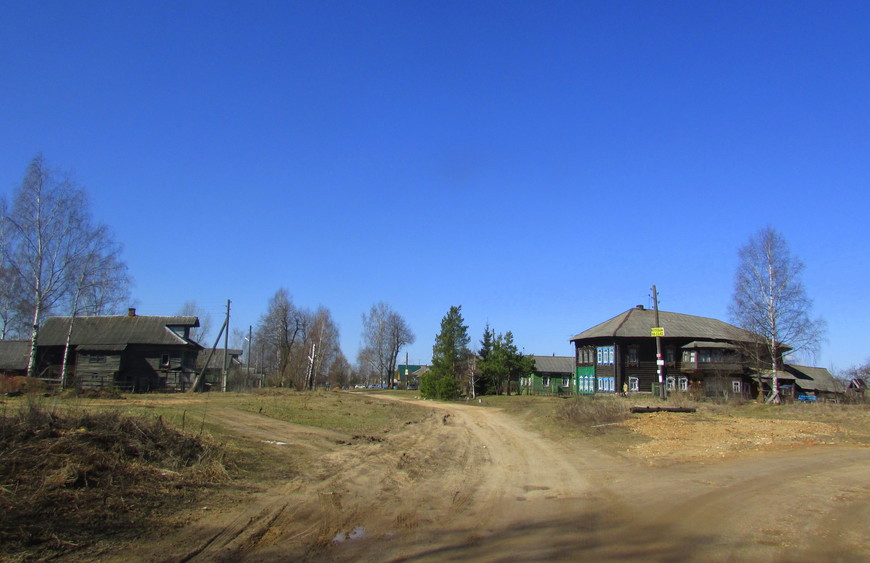 Красный Профинтерн: готика в ярославской глубинке (17.04.2016). Часть 1