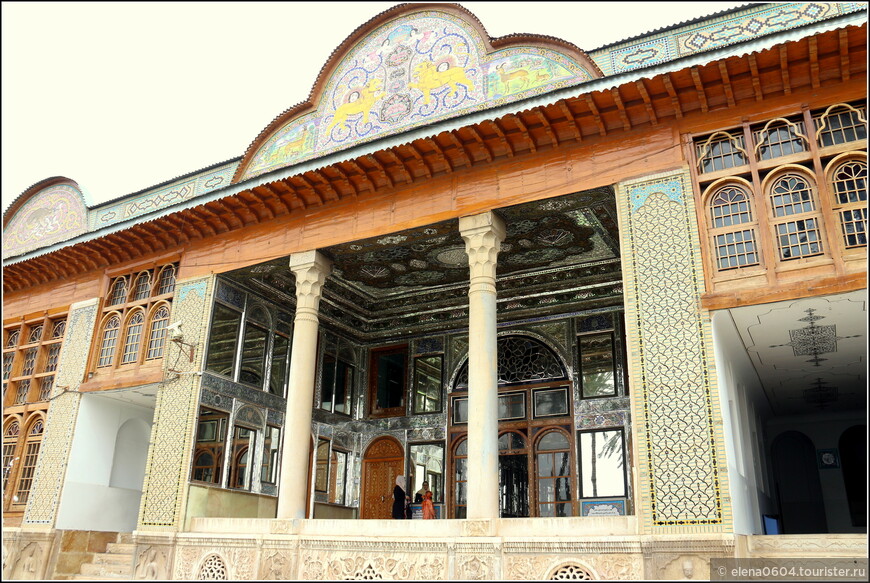 Шираз, сад Наранджестан и дворец Гавам.