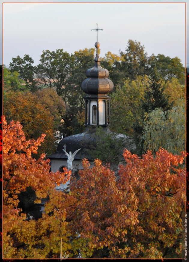 Архитектурно-парковый комплекс Лихень (Lichen)