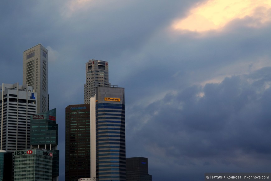 Наше знакомство с Азией: зачем в Сингапуре ингалятор?