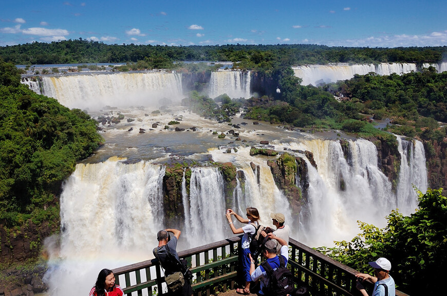 Водопады Игуасу — чудо света на границе Бразилии и Аргентины