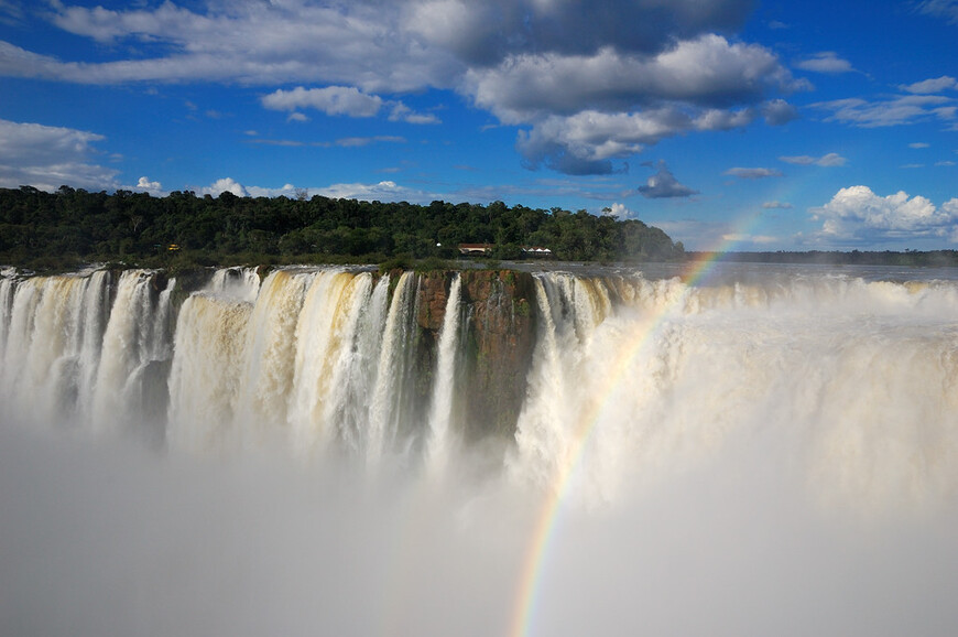 Водопады Игуасу — чудо света на границе Бразилии и Аргентины