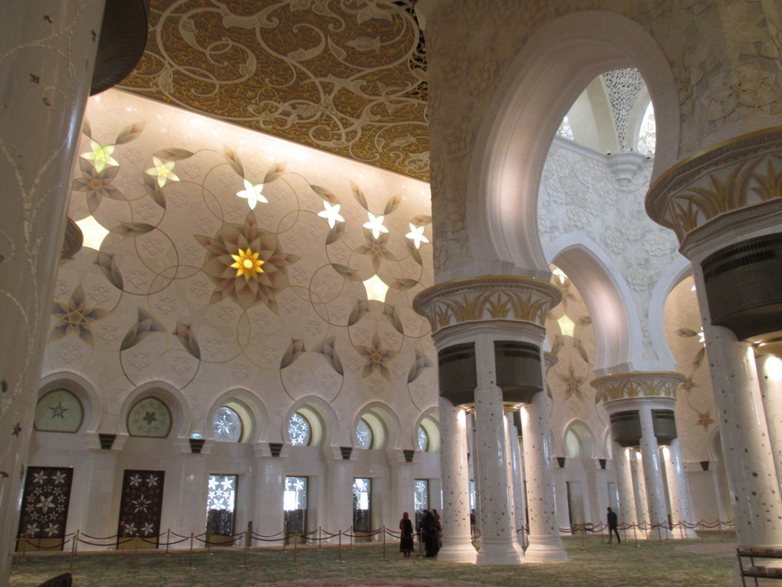Посещение Мечети Шейха Зайда