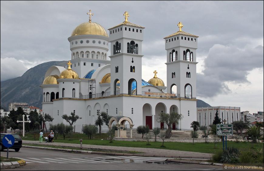 Город Бар: два в одном