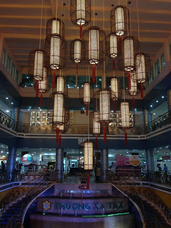 Vincom Center в Shopping Mall
