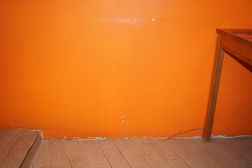 стена на кухне в уютной квартирке на ул.Кирилловская, д.4