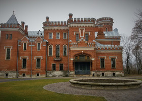 Сказочный Дворец Ольденбургских, Рамонь