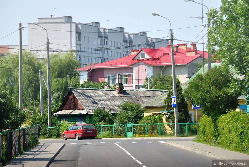 Крепче за баранку... Эх, да вдоль по Кобринской