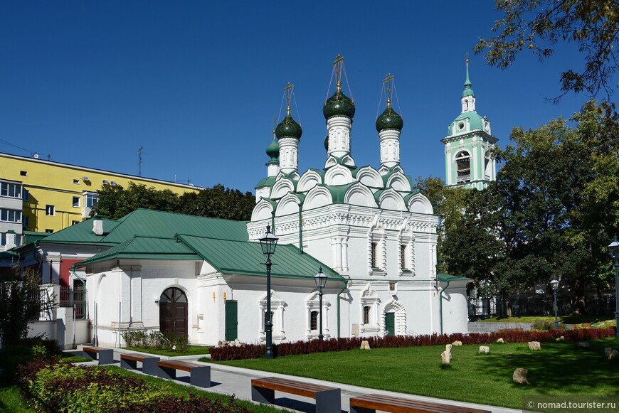 Церковь Михаила и Феодора Черниговских. Черниговский переулок, 3