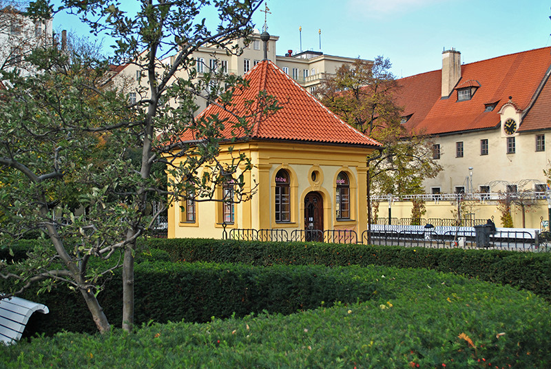 Францисканский сад в Праге. Оазис тишины в центре города