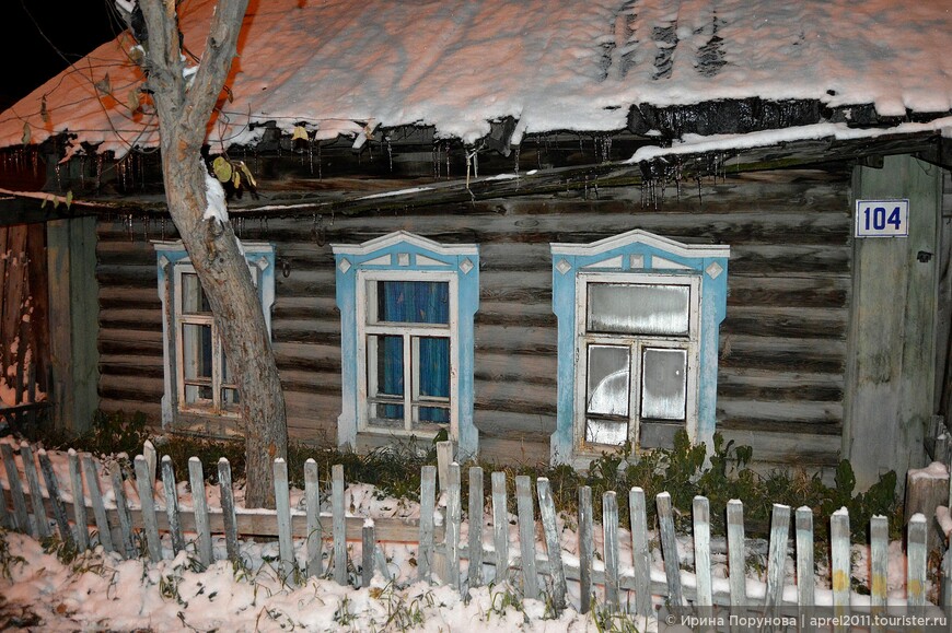 Таких домиков в Ханты-Мансийске тоже много