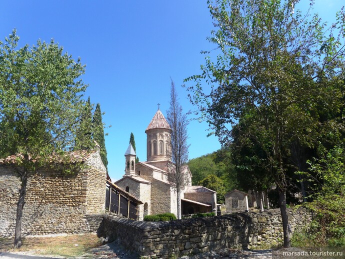 ​
Этот монастырь – один из первых в Грузии, а в Кахетии самый первый.
