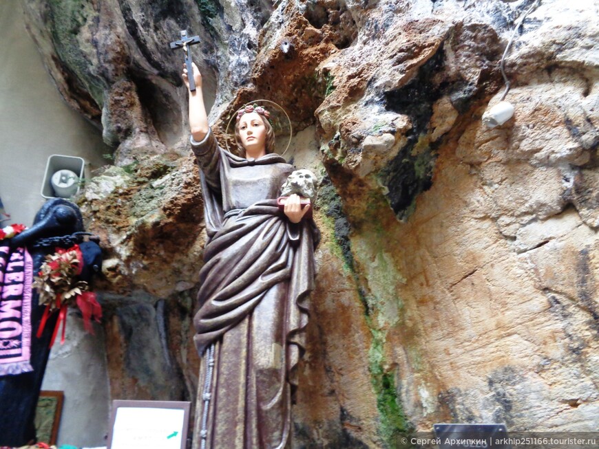 Последний день в Палермо. Гора Пеллегрино - грот Святой Розалии и Археологический музей.