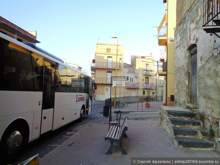 Автобусные маршруты из Агридженто в Реалмонте, на Турецкую лестницу и Порто Эмпедокле.