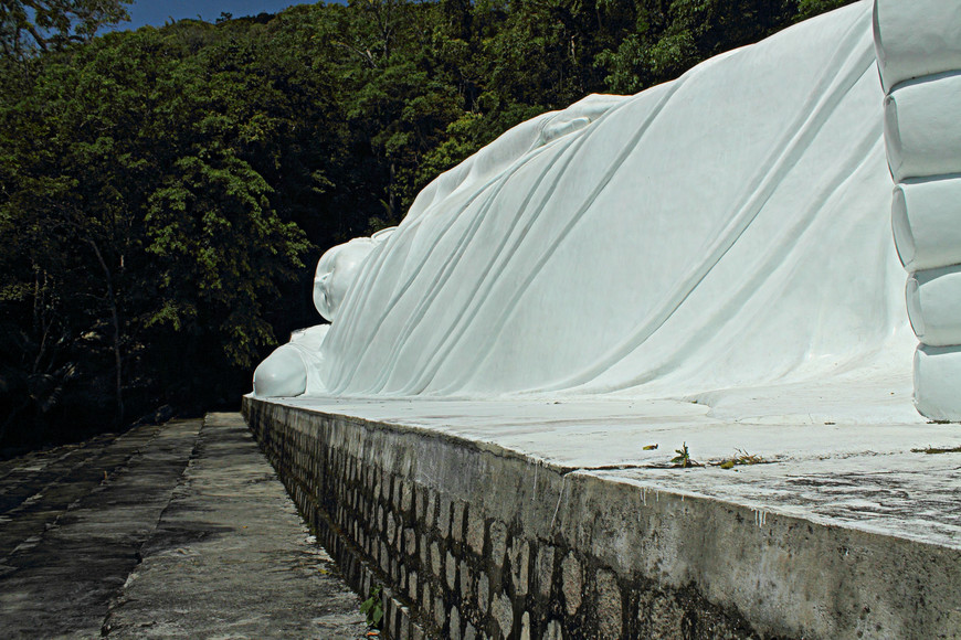 Гора Таку и замечательная пагода