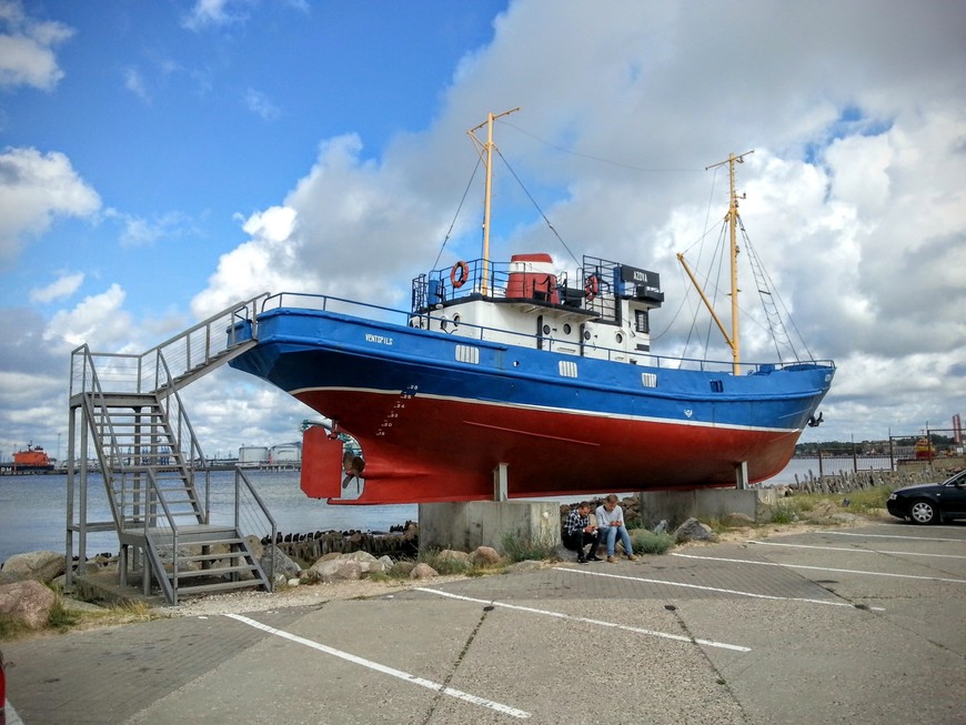 Вентспилс — море и коровы