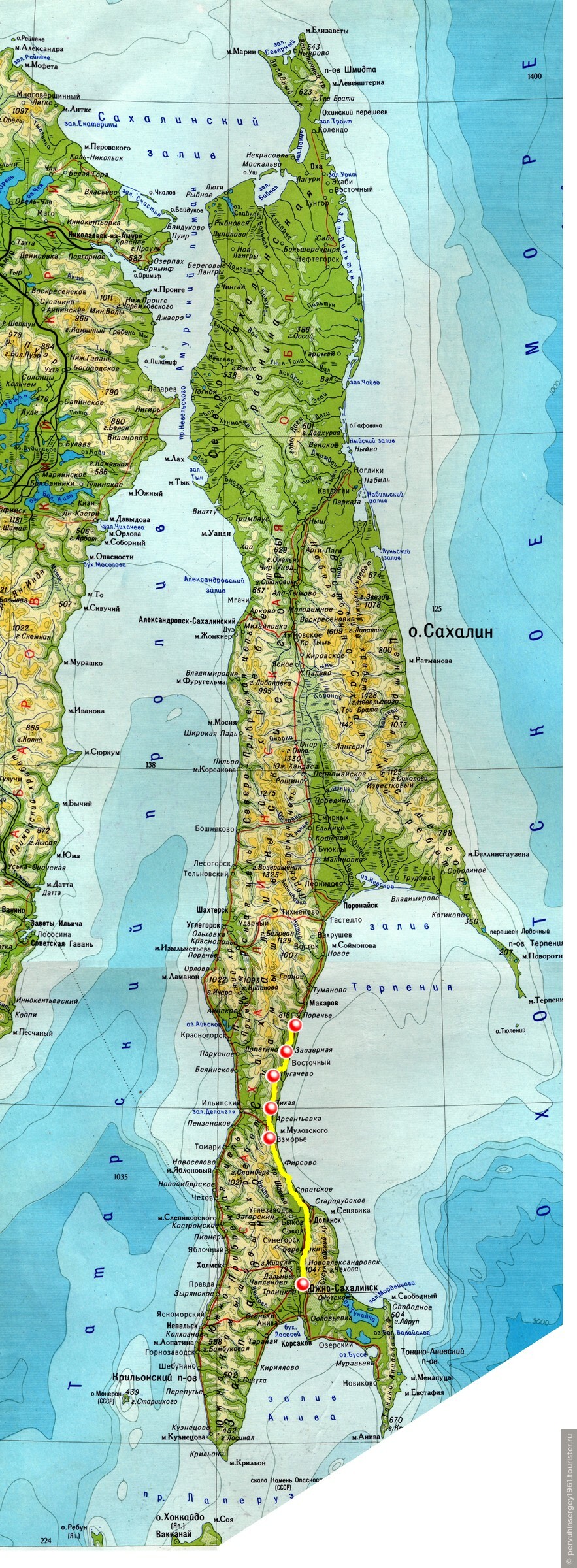 Покажи сахалин на карте россии. Остров Сахалин на карте. Остров Сахалин карта с городами. Физ карта Сахалина. Полуостров Сахалин на карте.
