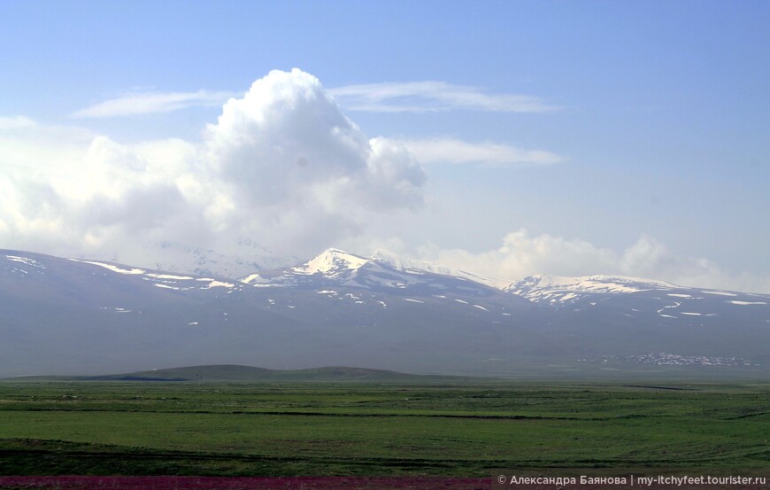 Пейзажи по пути в Ереван