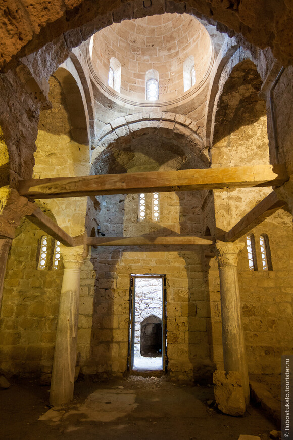 Византийская церковь в Киренийской крепости