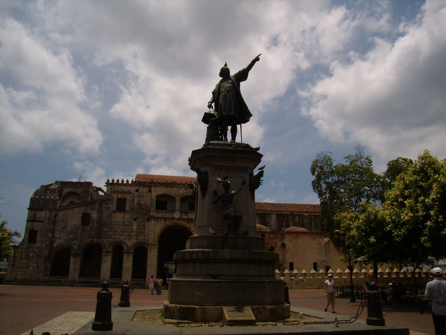 Кафедральный собор Санто-Доминго, или Божественные руины