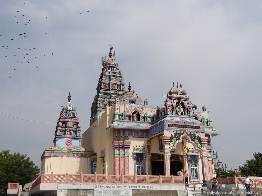 Индуисткий храм