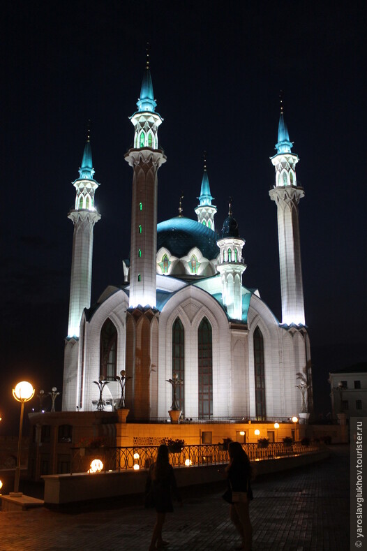 Мечеть Кул-Шариф в ночной подсветке