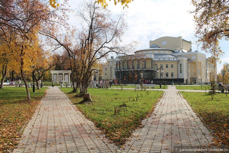 Кудымкарский драмтеатр им. М. Горького