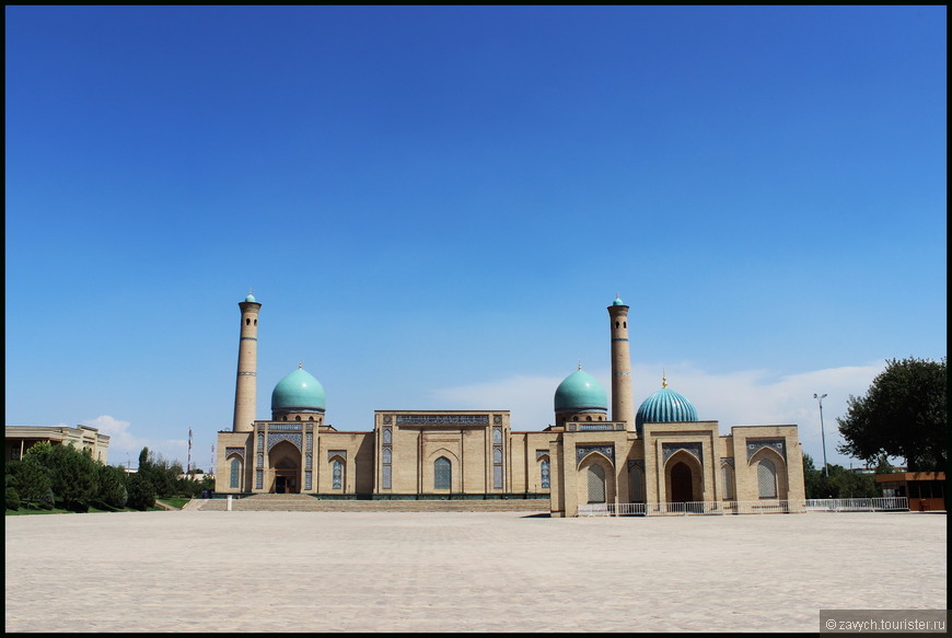 В окружении гор. Ташкент