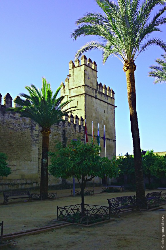 Alcázar de los Reyes Cristianos -Крепость христианских королей