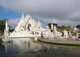 Белый храм-Ват Ронг Кхун