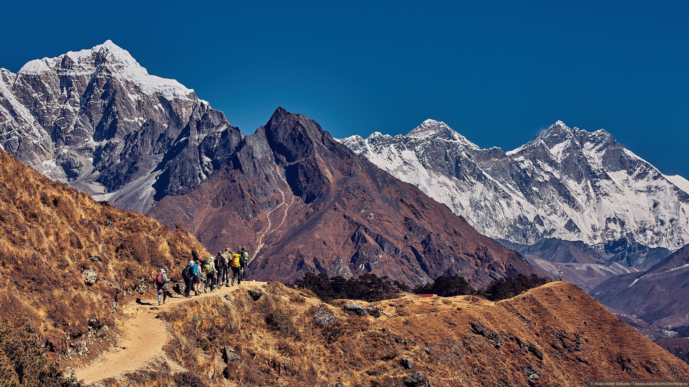 Гималаи в 6. Туристы в Катманду. Муктинатх Непал. Гималаи Бишкек. Гималаи Кузучук.